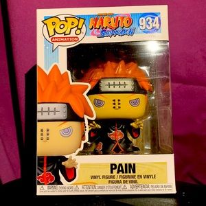 I’m selling a anime figure.